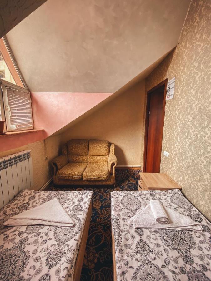 Crystal Villa Hotel Yerevan Exterior photo